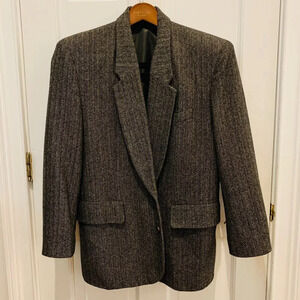 Designer JUN Men's Herringbone Wool Suit Size Medium